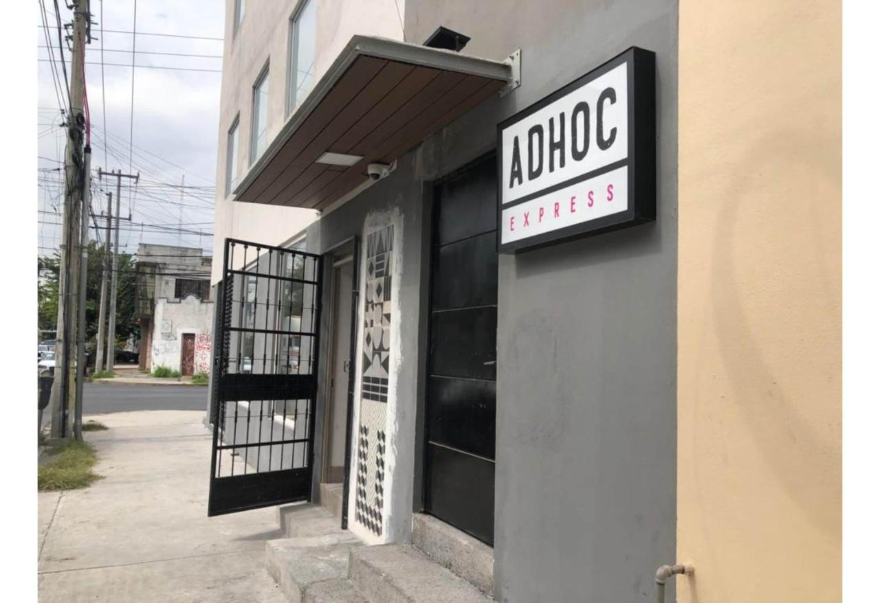 Отель Adhoc Cintermex Монтеррей Экстерьер фото
